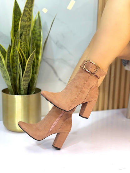 Botines de Corte Alto Luxury Style