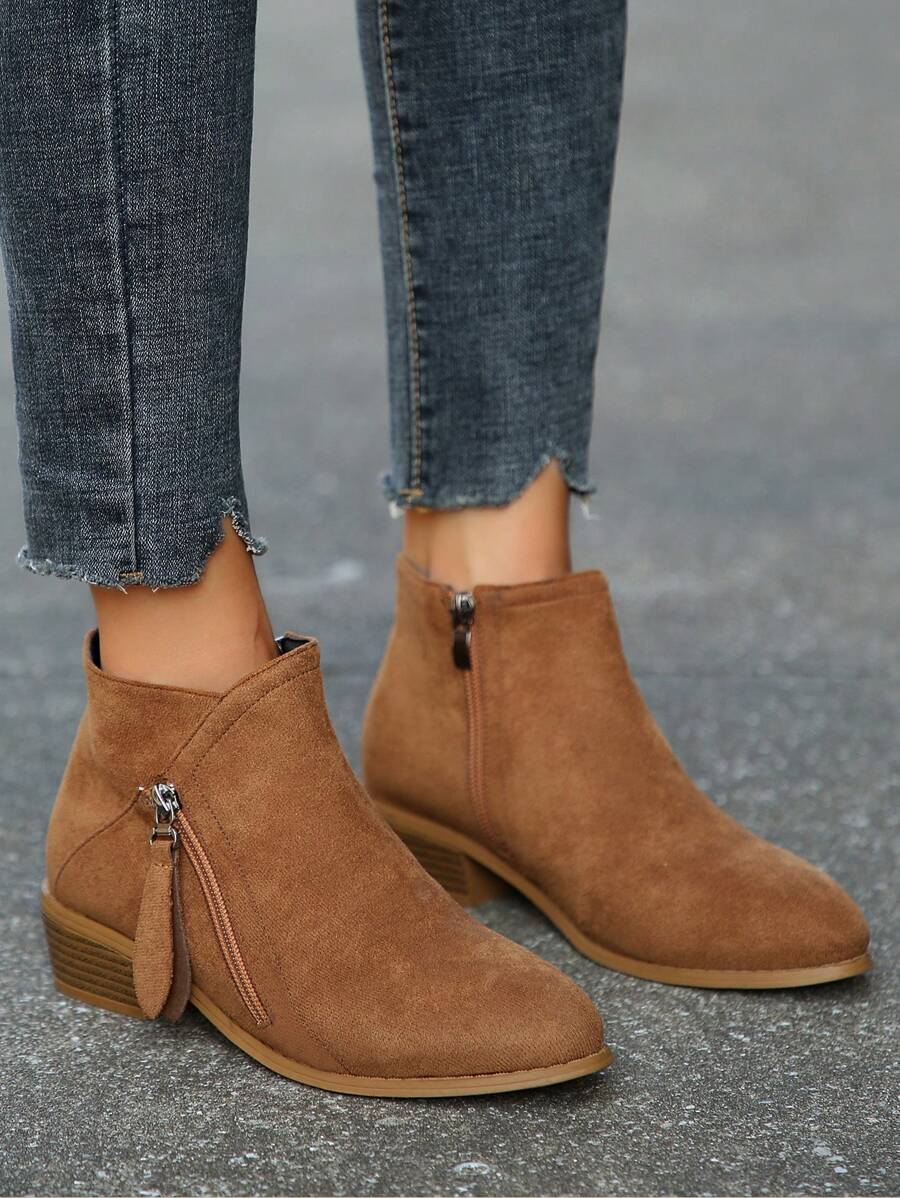Botin de gamuza marron elegante