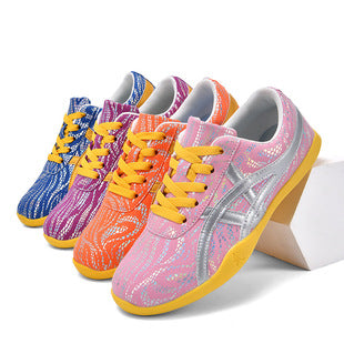 Zapatillas de entrenamiento y artes marciales para niños disponible por encargo en Clickya.life